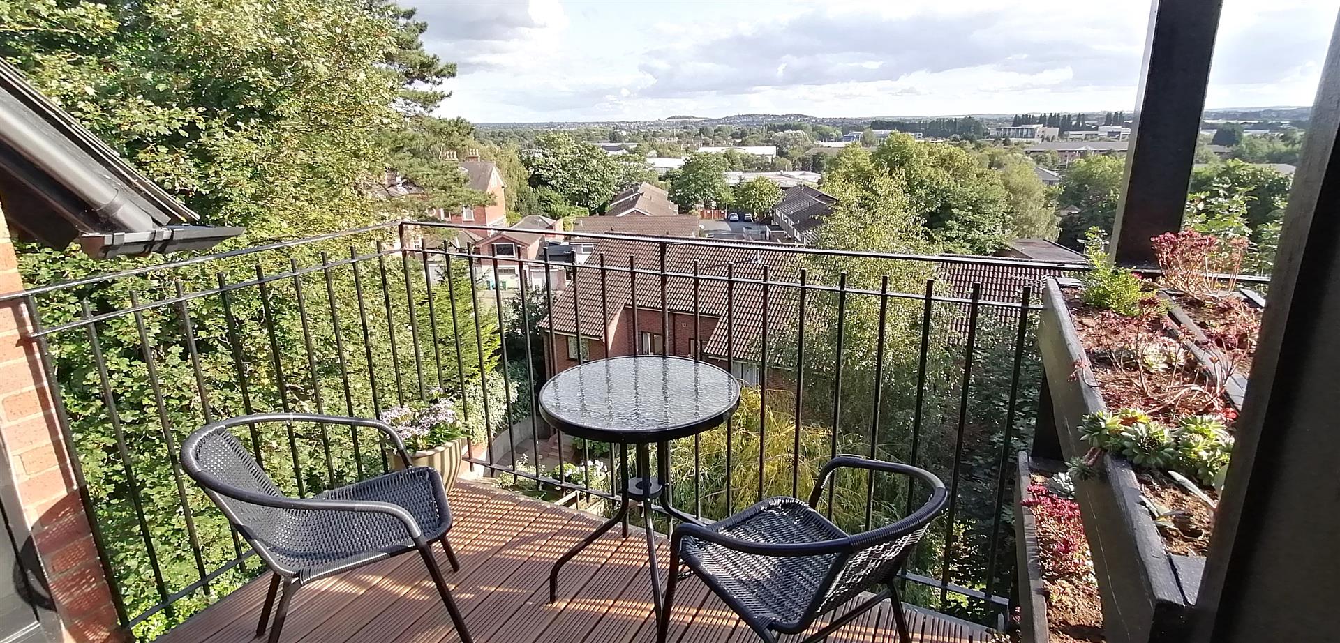 4 Cavendish Place Cavendish Crescent South Nottingham